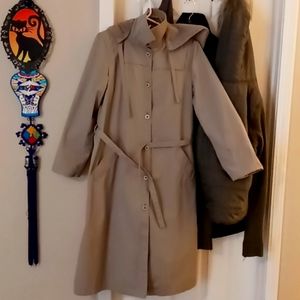 London Fog Maincoats Trench Coat Women's Size 12